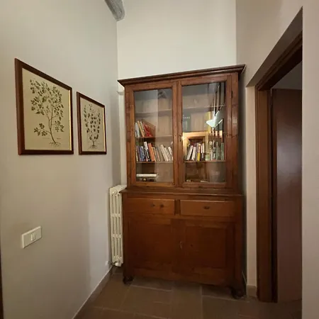 Podere Villabassa Farm stay *