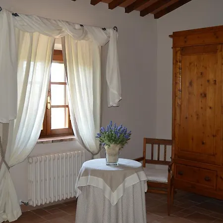 Farm stay Podere Villabassa Montespertoli