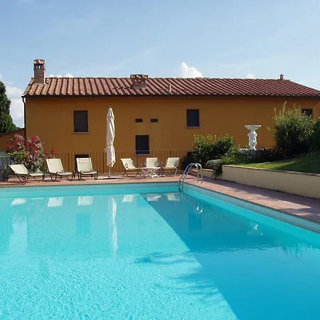 Podere Villabassa Farm stay