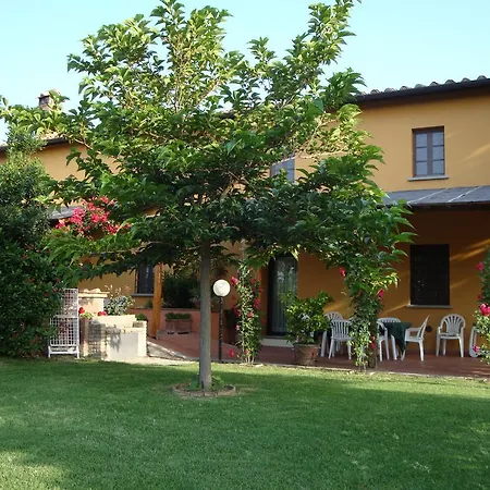 Podere Villabassa Farm stay